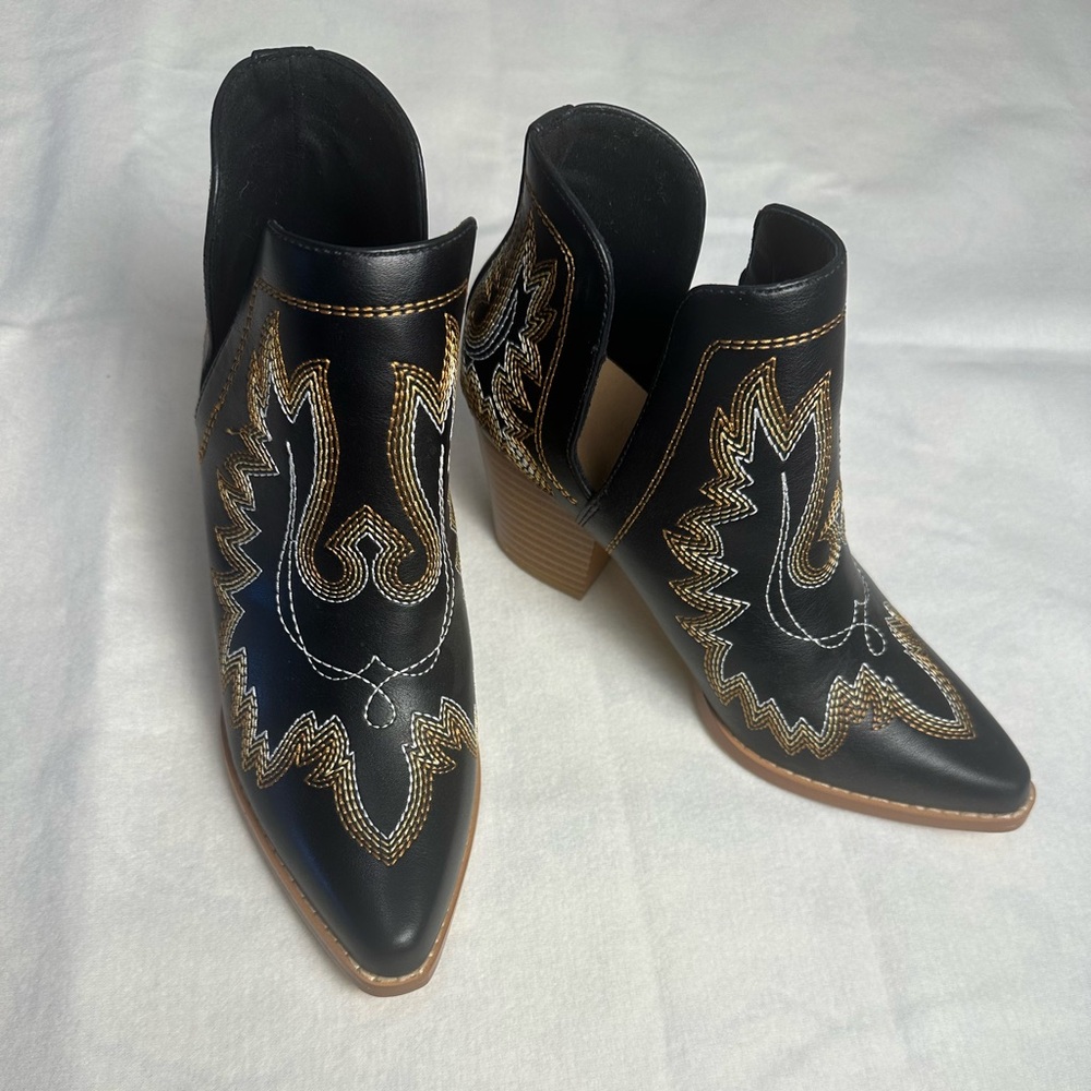 SHEIN Black and Gold Embroidered Ankle Boots size 6 - Picture 2 of 7